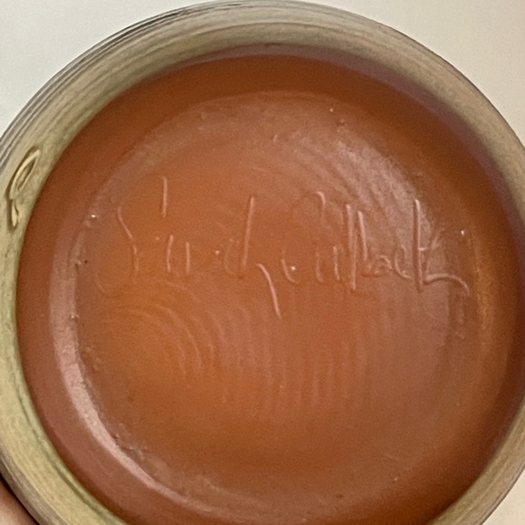SOLD Small Studio Pottery Swirl Vase Signed by Artist Sarah Culbreth - Picture 6 of 6